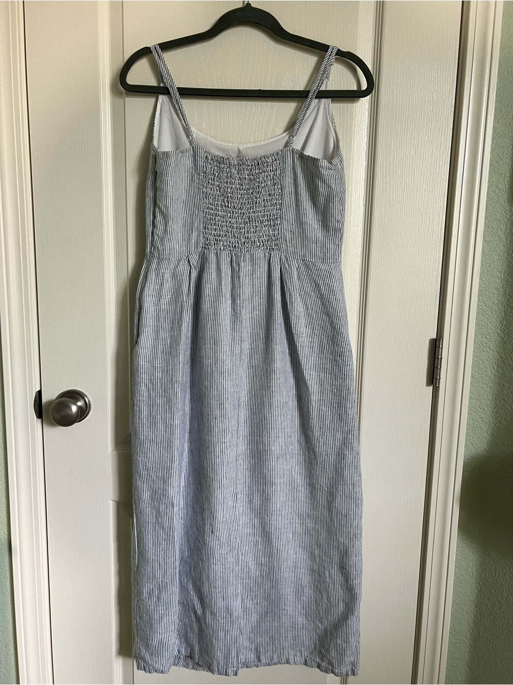 100% European Linen Scoop Neck Midi Dress - Picture 2 of 7